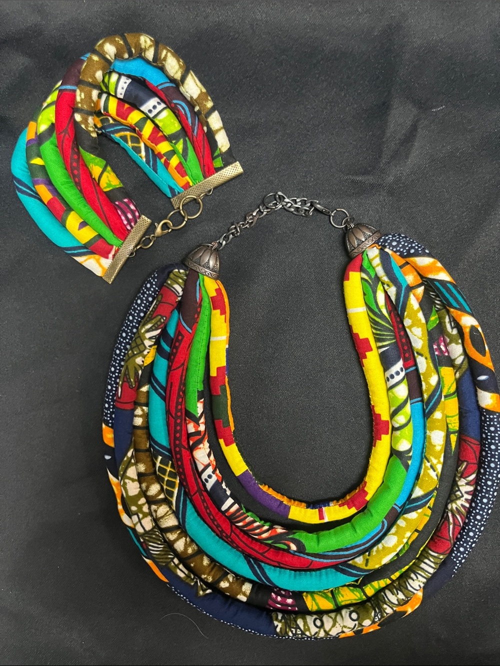 🌈🧵✨ Handmade Multi-Color Fabric Statement Necklace + Bracelet Set💫🌍